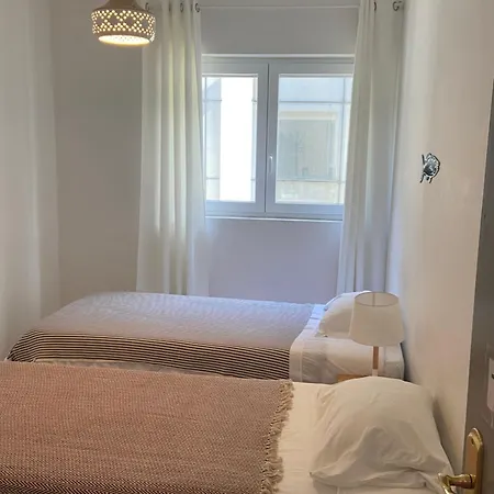 Eskama Auberge de jeunesse *