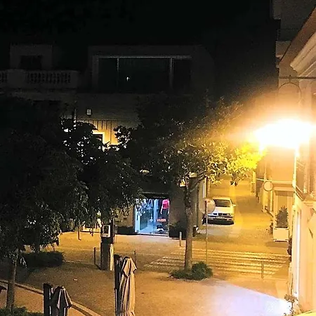 Eskama Auberge de jeunesse *